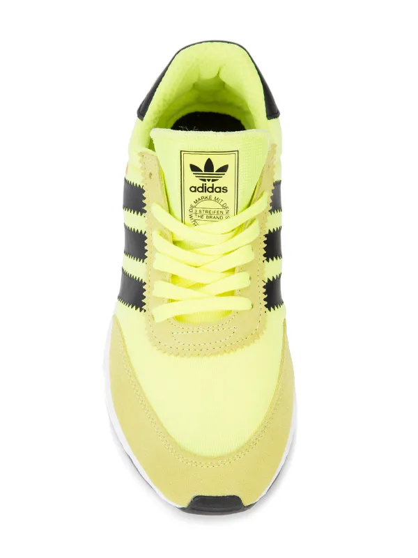 yellow iniki