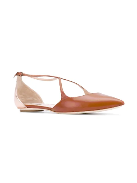 pointed toe ballerinas