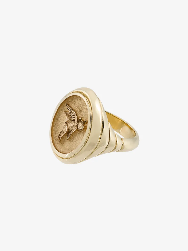 Retrouvai flying pig signet ring