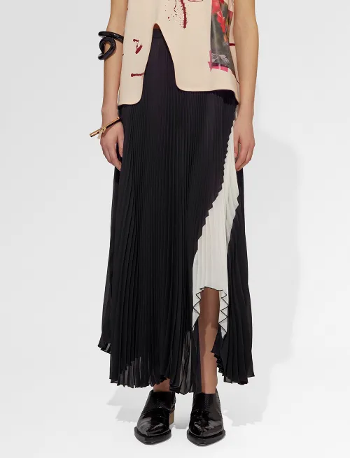 Crepe Pleated Skirt