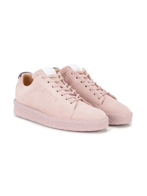 walking in dead man's shoes