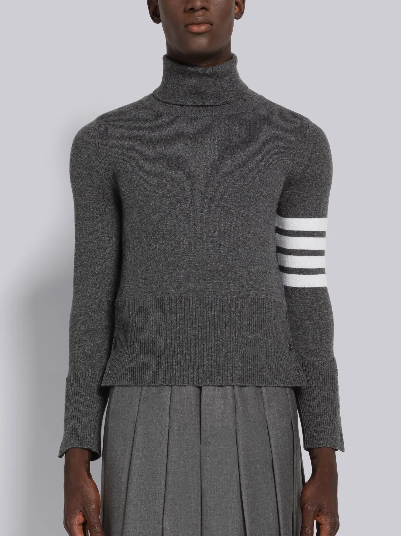 BAR CLASSIC TURTLENECK | Thom Browne 