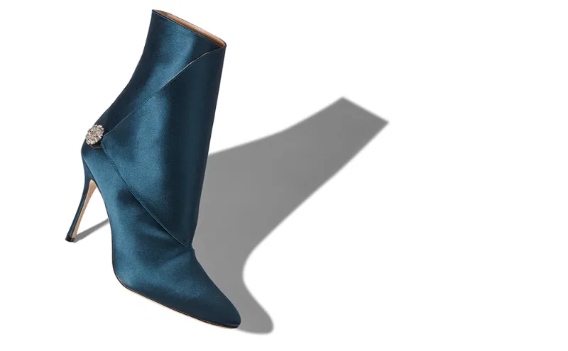 Manolo Manolo Manolo Manolo