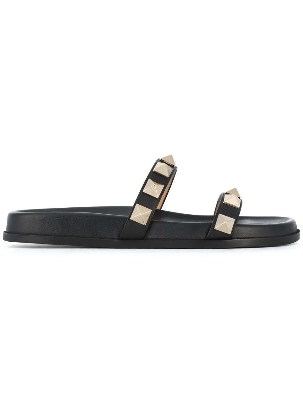 Valentino Sandali 'Valentino Garavani Macro Stud' - Tendenza classica, vale la pena avere Valentino Sandali 'Valentino Garavani Macro Stud' - Tendenza classica, vale la pena avere