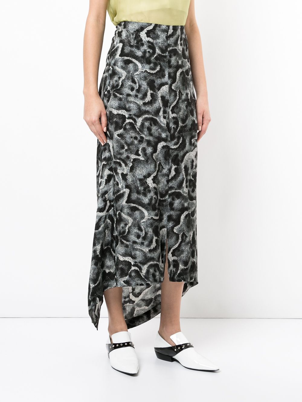 фото Yohji Yamamoto Pre-Owned асимметричная юбка с абстрактным узором