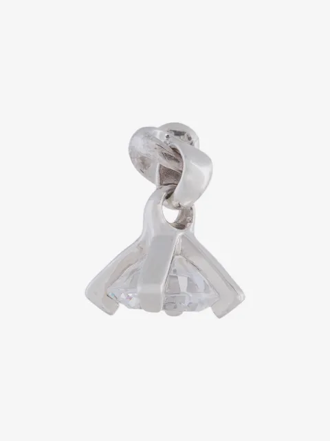 E.M. arete con aplique de cristal engarzado