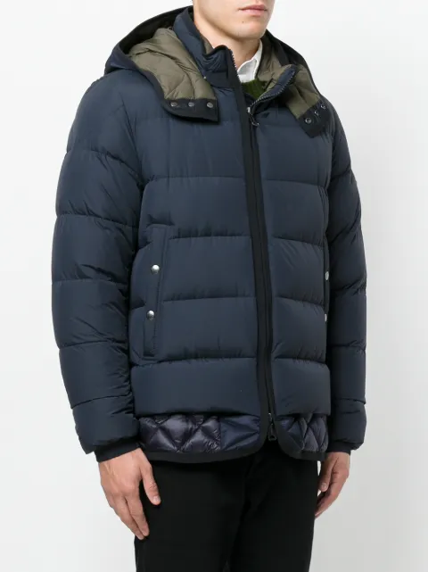 Moncler Chinos Larga sección Moncler Chinos Larga sección