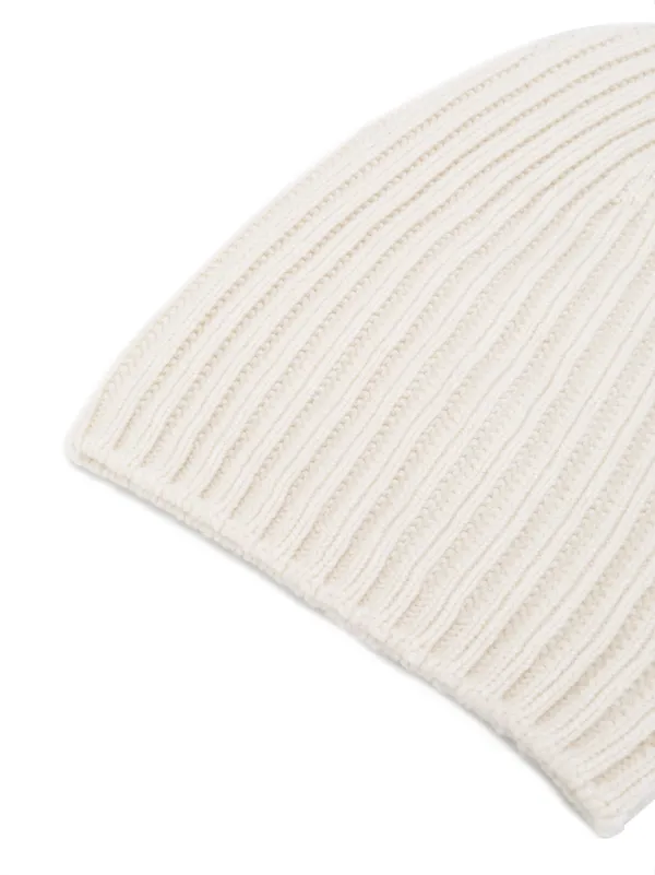 Shop Barrie ribbed-knit cashmere beanie 