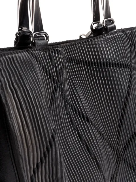 numero 10 textured shoulder bag 1 009 buy aw17 fast delivery price numero 10 textured shoulder bag 1 009 buy aw17 fast delivery price