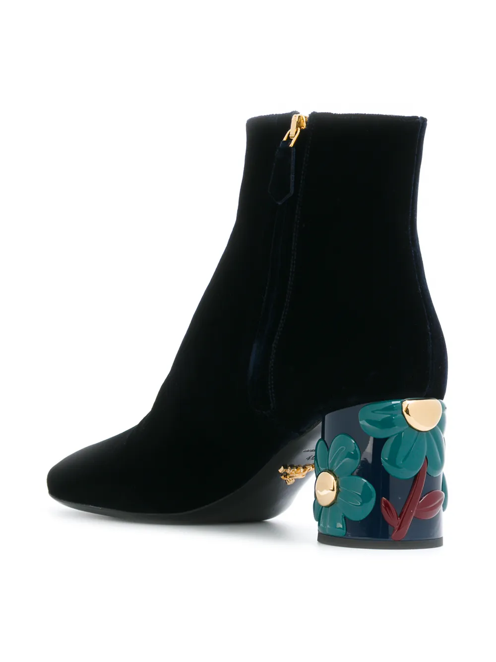 prada 花卉细节及踝靴