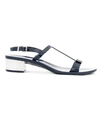 ferragamo favilia jelly sandals