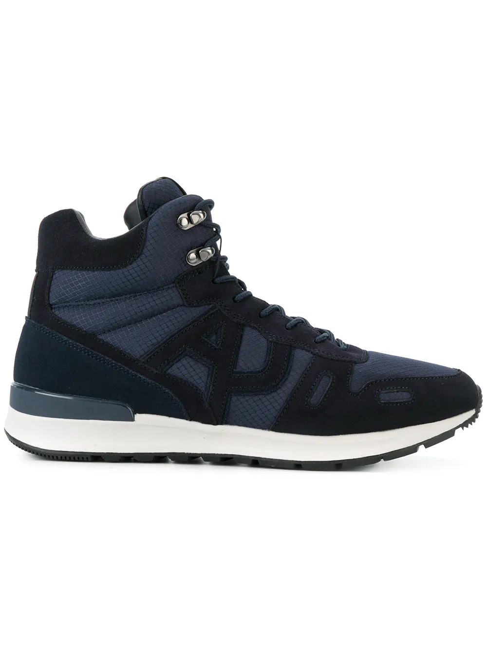 Armani Jeans Sneakers Alte - Tendenza classica, vale la pena avere Armani Jeans Sneakers Alte - Tendenza classica, vale la pena avere