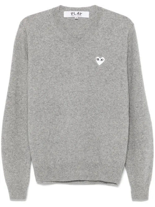 Pull col v à cœur brodé - Comme Des Garçons Play - Modalova
