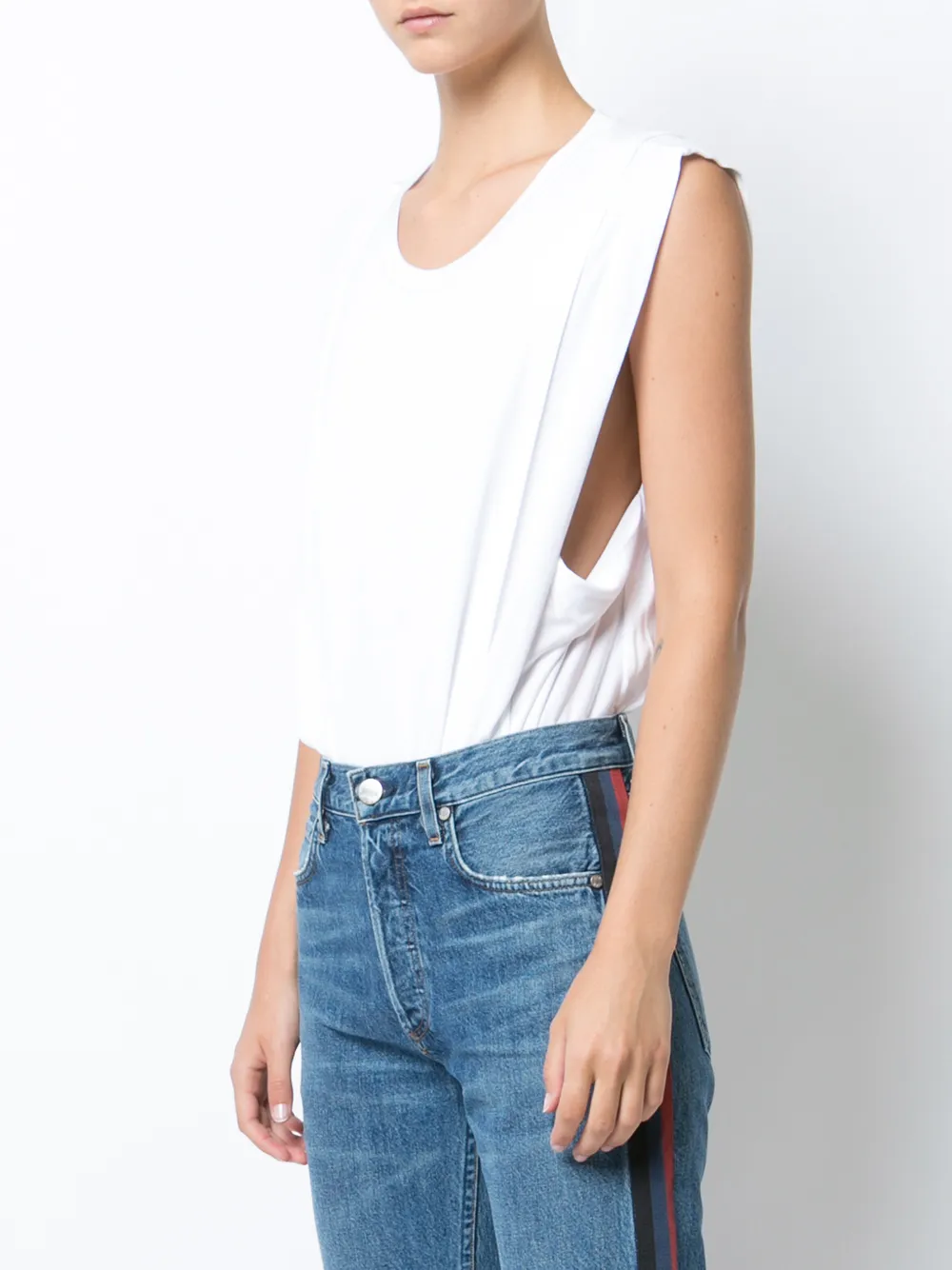 无袖连体紧身衣