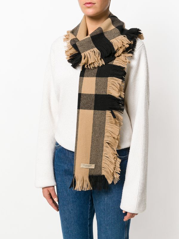 burberry wool check scarf with fringe