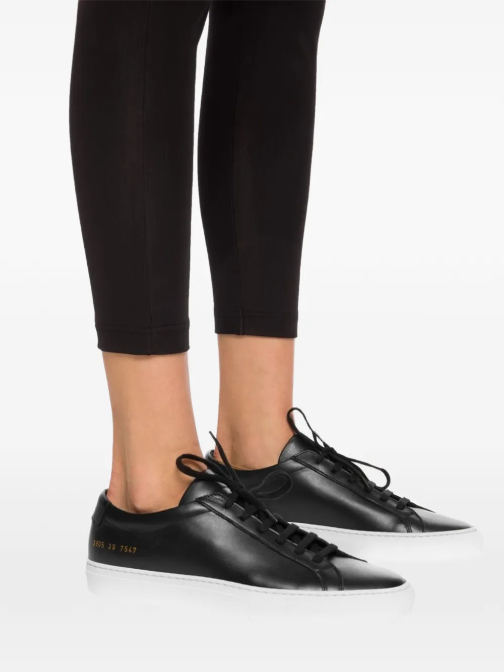 Common Projects Achilles Low Sneakers | ブラック | FARFETCH JP