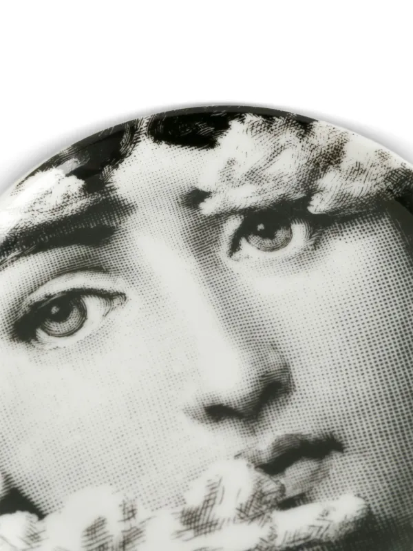 FORNA SETTI(フォルナセッティ )コースターTema e Variazioni Round box Tema e Variazioni n.137 in White/Black | Fornasetti®