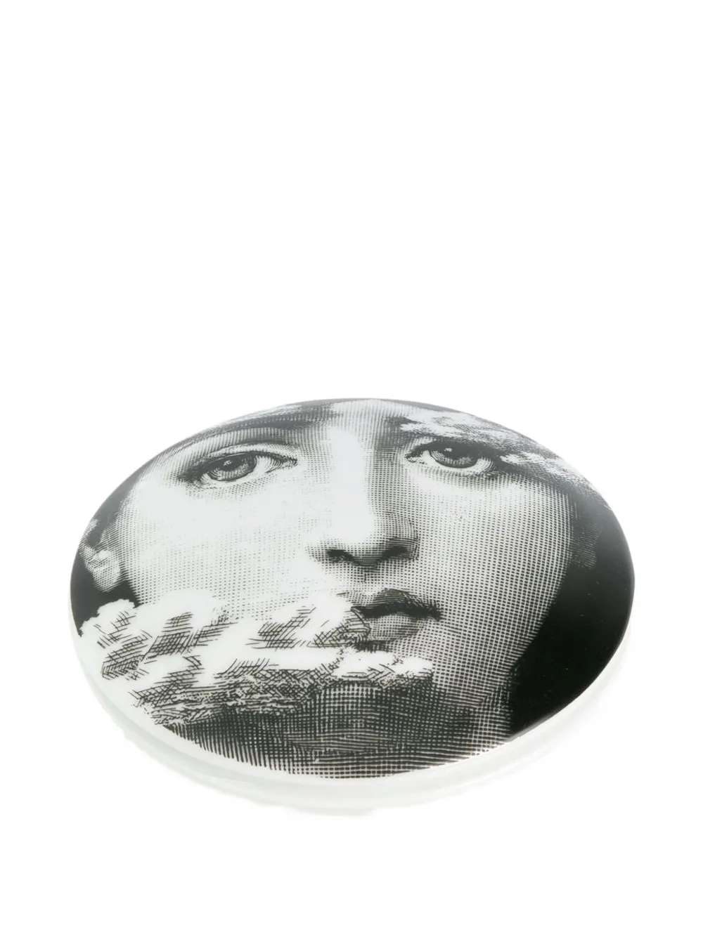 Fornasetti Bord met gezichtsprint | Decoratieve dienbladen & schalen | Image 2
