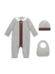 الصورة 1 من Gucci Kids طفل بطبعة ويب ثلاث قطع هدية طقم