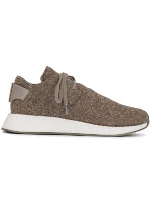 Nmd store c2 chukka