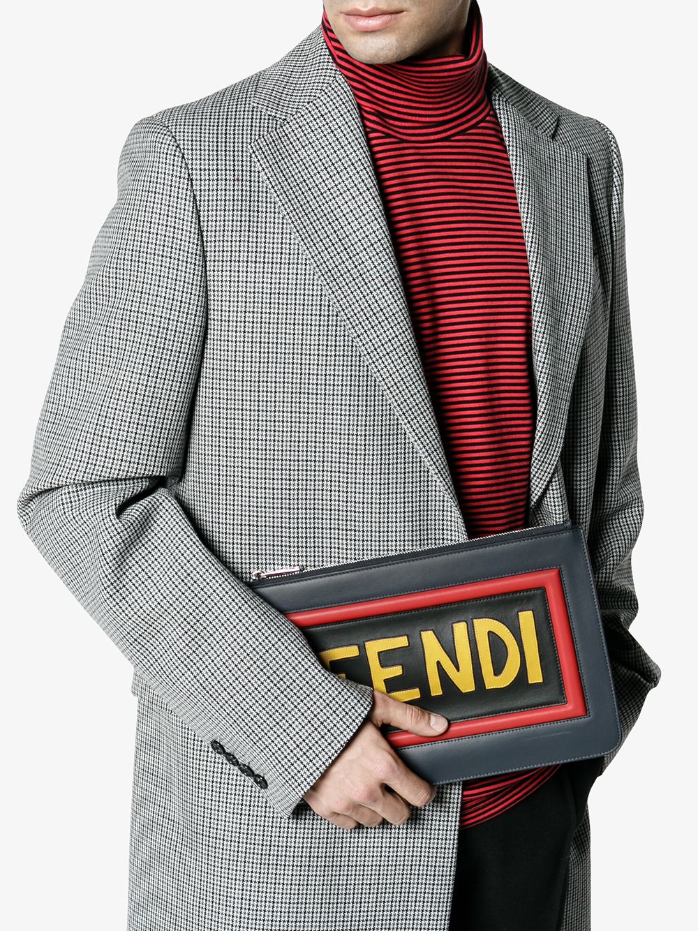 фото Fendi клатч с логотипом