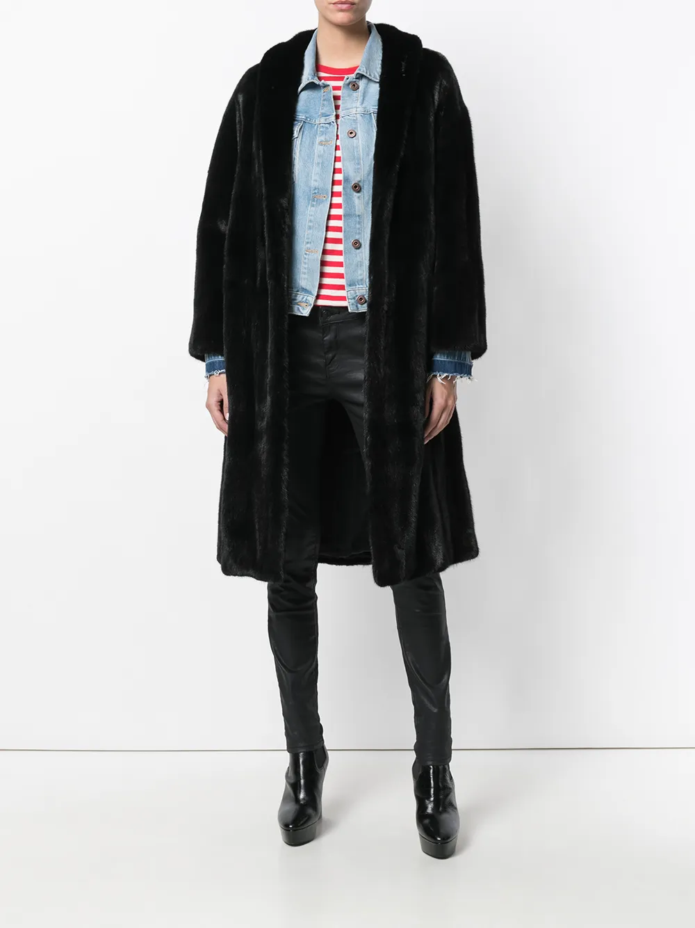 Liska fur detail coat | Abrigos de pelo artificial | Image 2