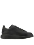 Alexander McQueen Oversized sneakers - Black