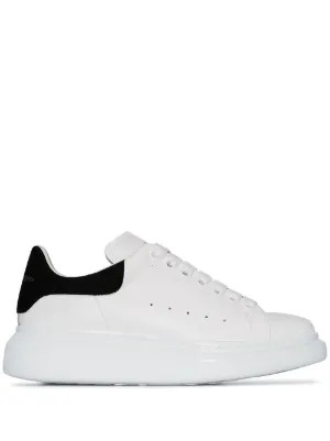 Sneakers con suola oversize Sneakers con suola oversize