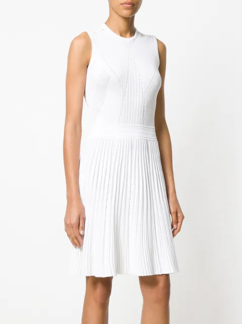 платье с плиссированной юбкой. платья белые плиссированные. платье гофре. летние платья плиссированные. платье с плиссе кремовое.