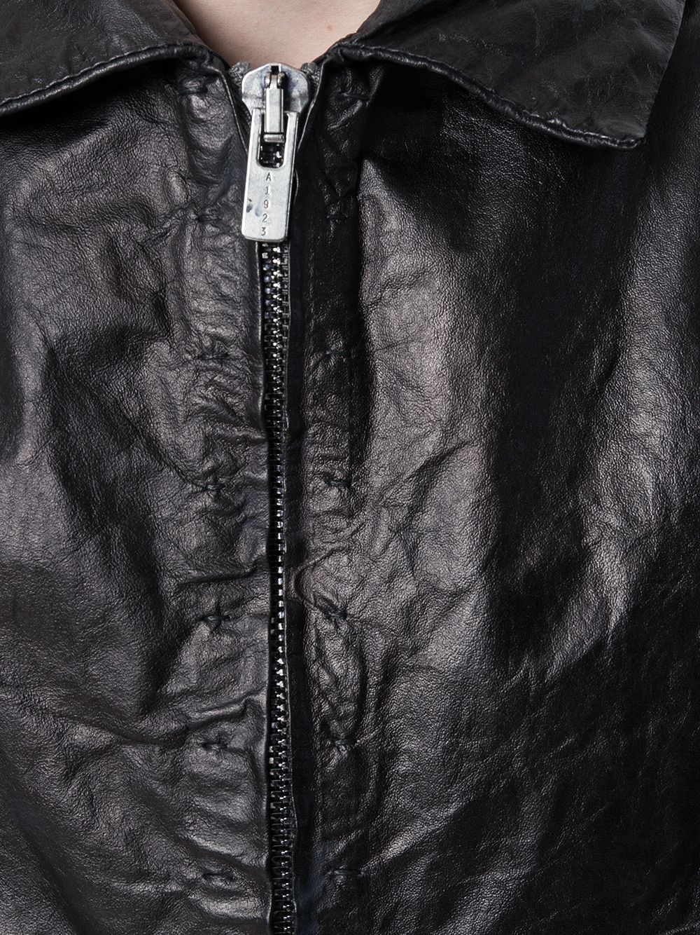 фото A diciannoveventitre кожаная куртка классического кроя