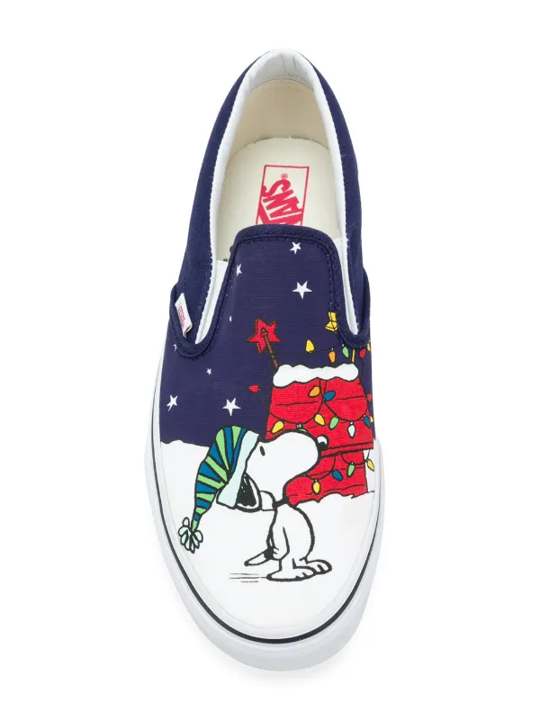 vans peanuts slip on christmas