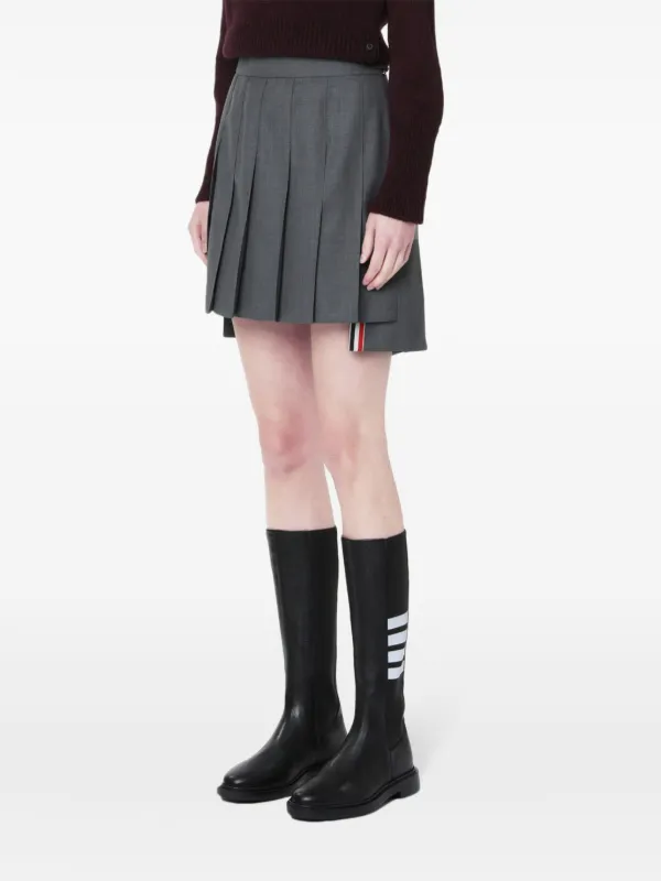 THOM BROWNE正規品関税込み ミニドロップバックプリーツスカート Thom Browne ドロップバック ミニ プリーツスカート スーパー