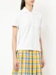 Thom Browne بولو بقصة مستقيمة وبأكمام قصيرة مع ظهر وسط أحمر وأبيض وأزرق مخطط باللون البيكي الكلاسيكي