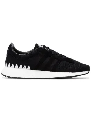 adidas gazelle silver green womens Adidas NMD R2 Primeknit White Black main image 0