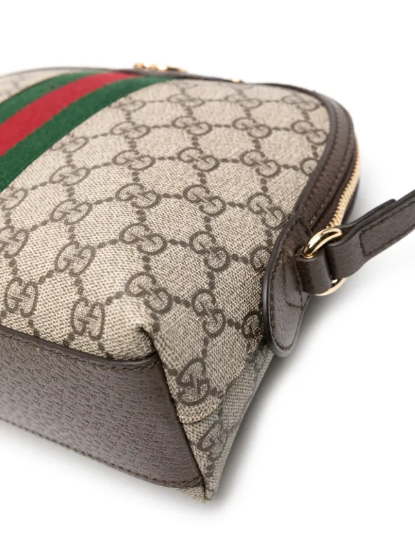 GUCCI グッチ キャンパスGG 舟型ポーチ ブラック 極美品