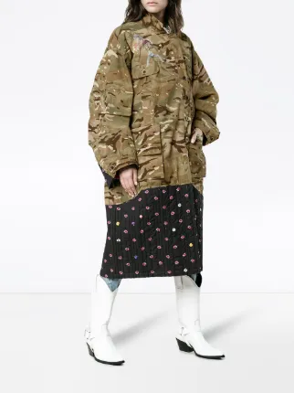 Camouflage And Contrast Print Hem Jacket展示图