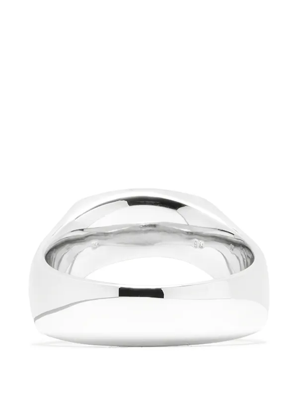 Tom Wood Cushion Satin Signet Ring | Metallic | FARFETCH RO