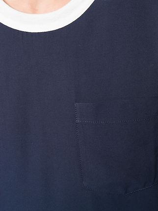 crewneck T-shirt contrasted fabric front panel展示图