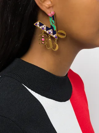 Versace Oversized Vogue Earrings 772 Ss18 Online Fast Versace Oversized Vogue Earrings
