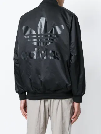 Adidas Originals Styling Complements SST运动夹克展示图