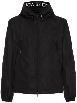 Moncler Chaquetas Ligeras blancas Moncler Chaquetas Ligeras blancas