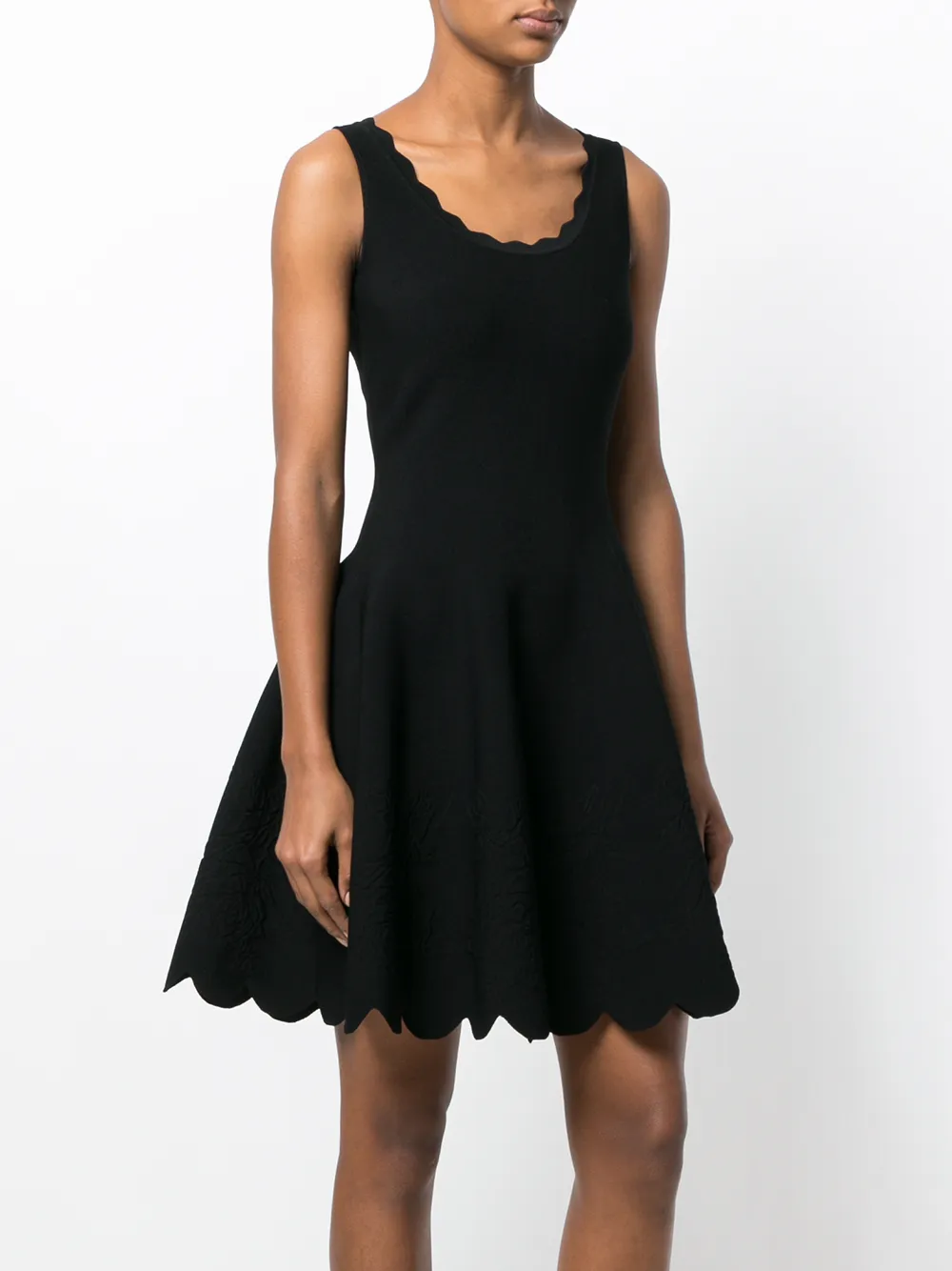  Alexander Mcqueen Kleid Mit Wellensaum   Schwarz 