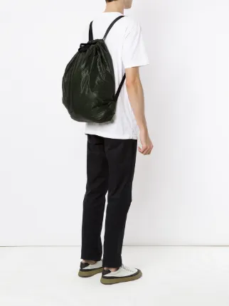 mesh detail backpack展示图