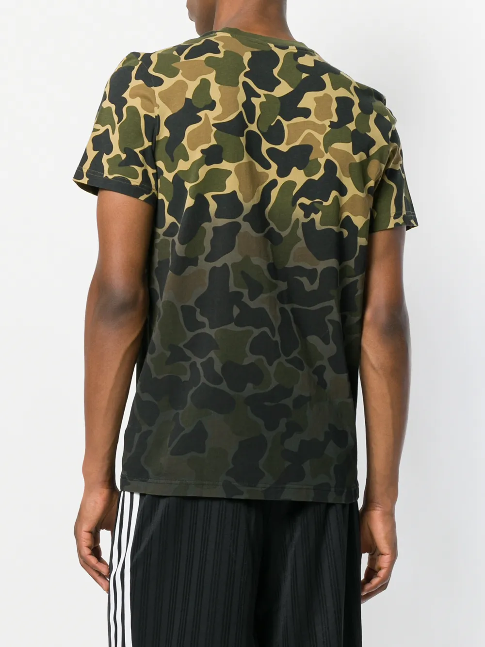 adidas Camouflage logo T-shirt Groen