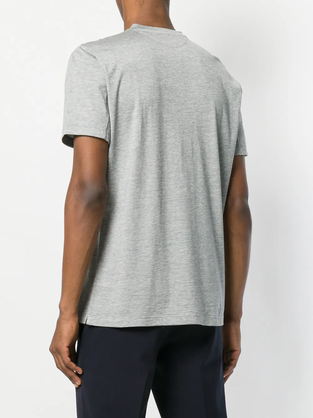 Brunello Cucinelli T-shirt met V-hals Grijs