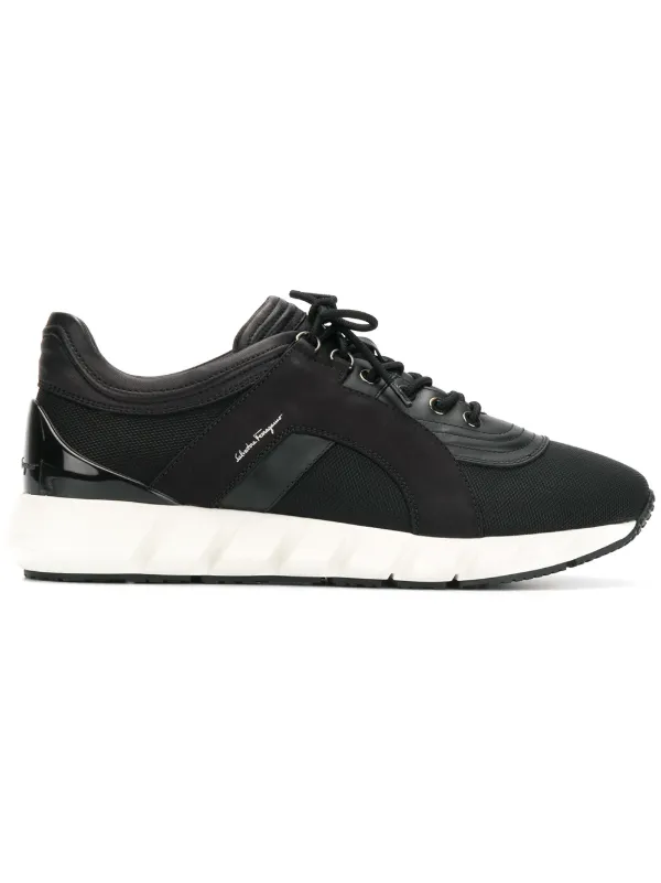 Ferragamo レースアップ スニーカー | ブラック | FARFETCH JP
