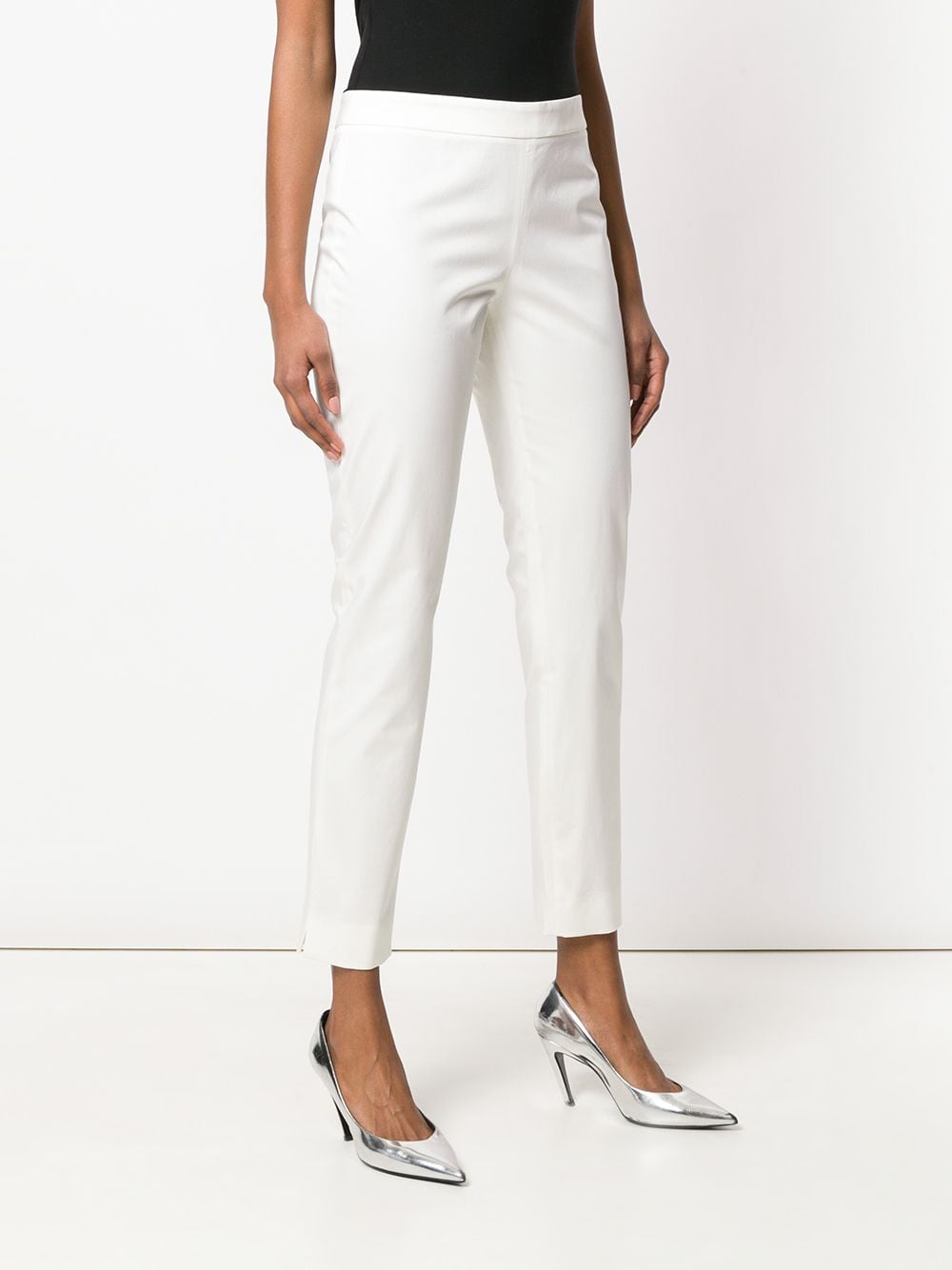 Белые классические брюки женские