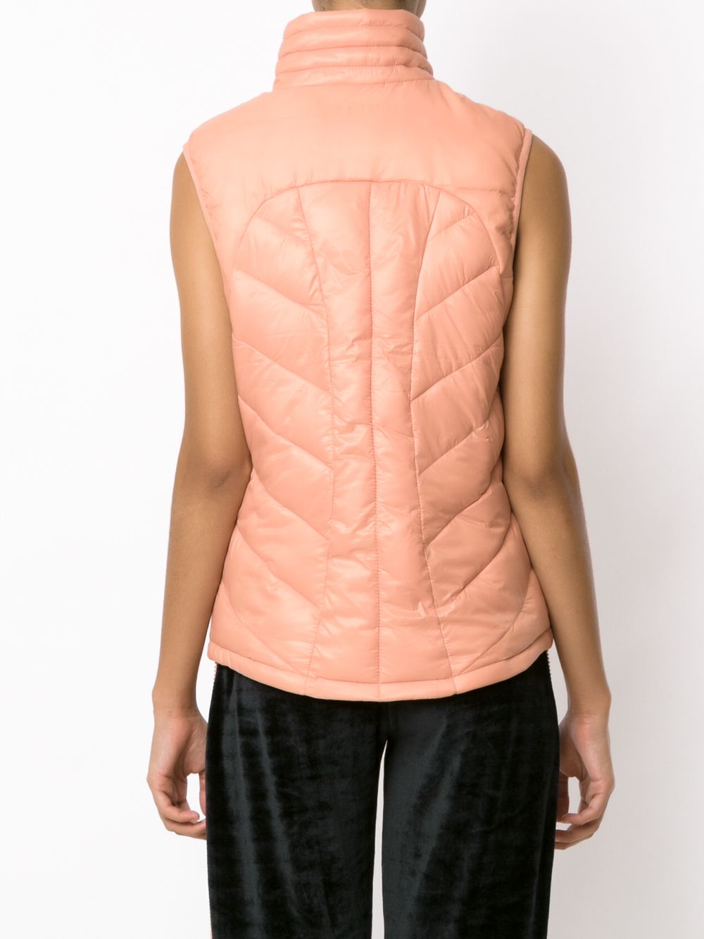 фото Track & Field quilted vest