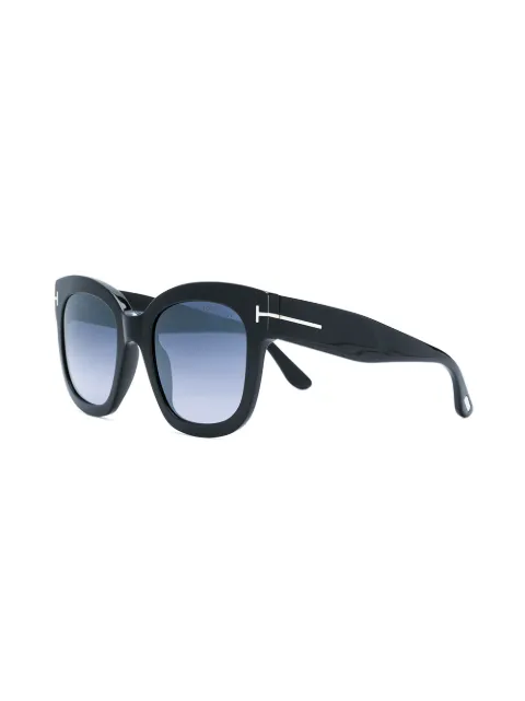 Tom Ford Cat Eye Sunglasses In Black