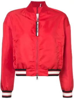 Moncler Chaquetas Deportivas morado Moncler Chaquetas Deportivas morado